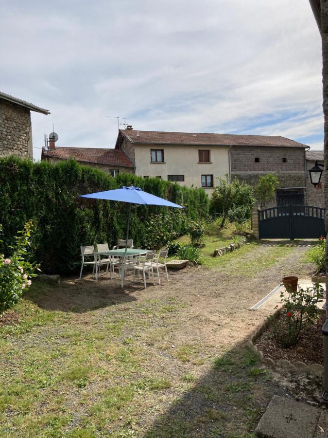 Villa Chez Elise Et Jean Yves Job Esterno foto