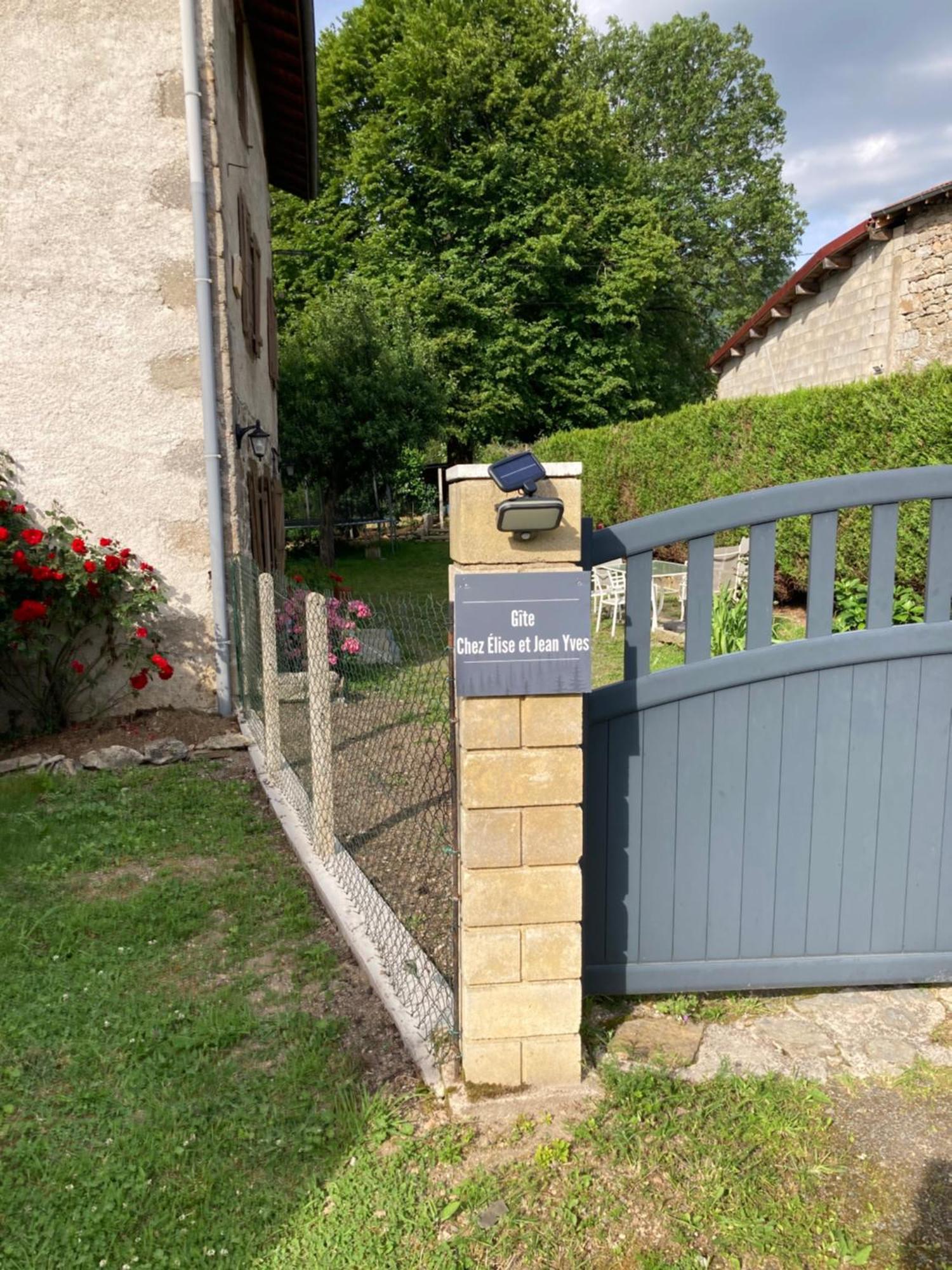 Villa Chez Elise Et Jean Yves Job Esterno foto